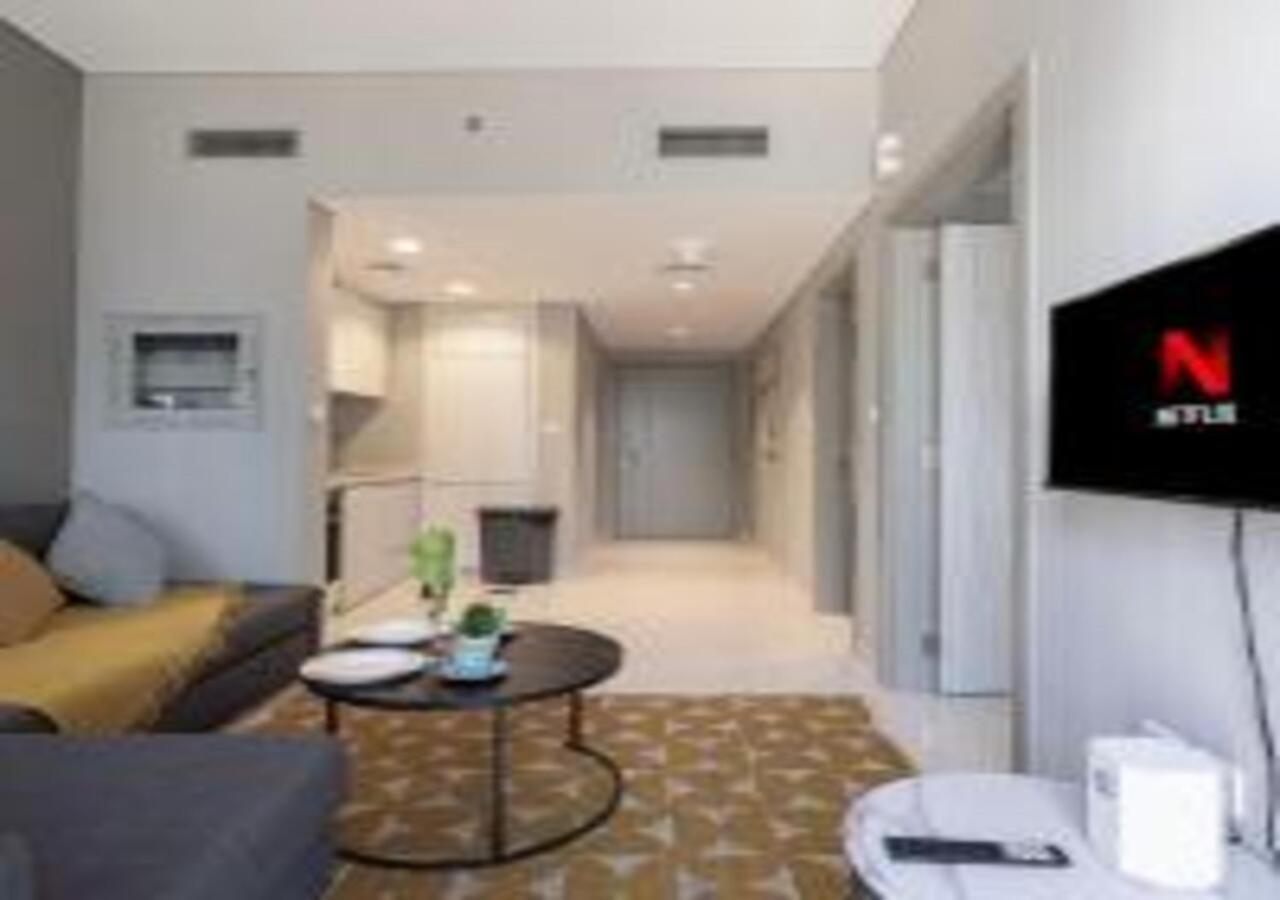 Luxury Business Bay * Dubai